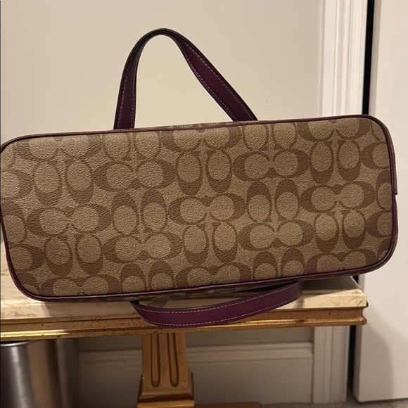 Coach tote - Picture 5 of 5